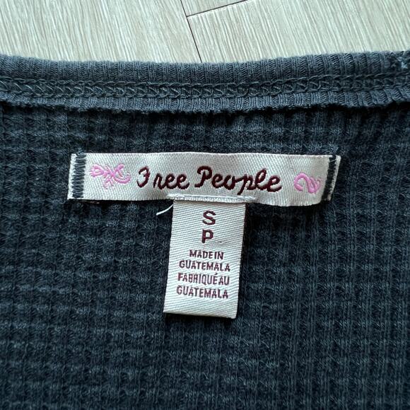 Free People Shirt Santa Clara Womens Small Thermal Oversized Black - Picture 3 of 11